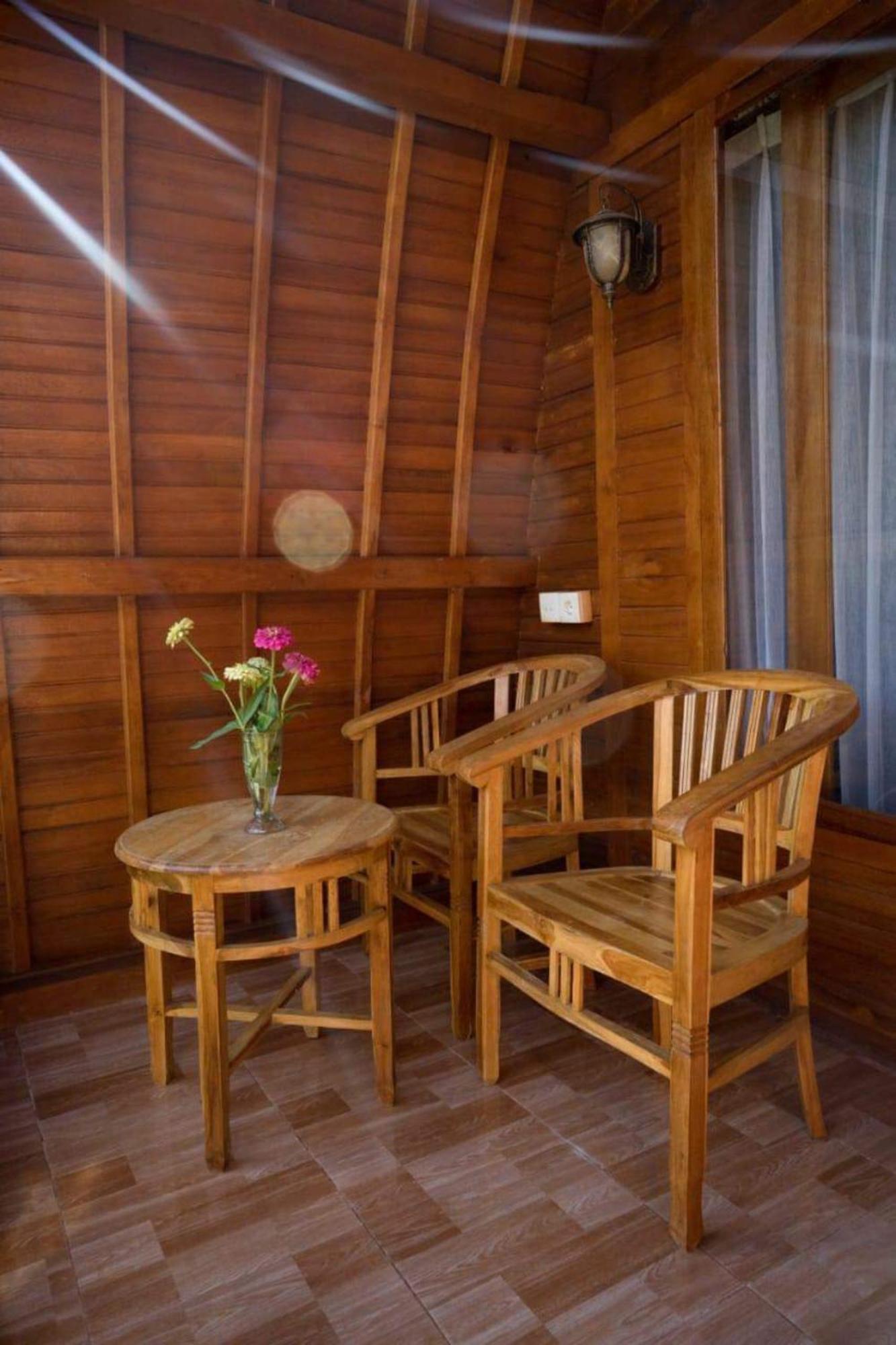 The Peace Arta Bungalow Batununggul Buitenkant foto