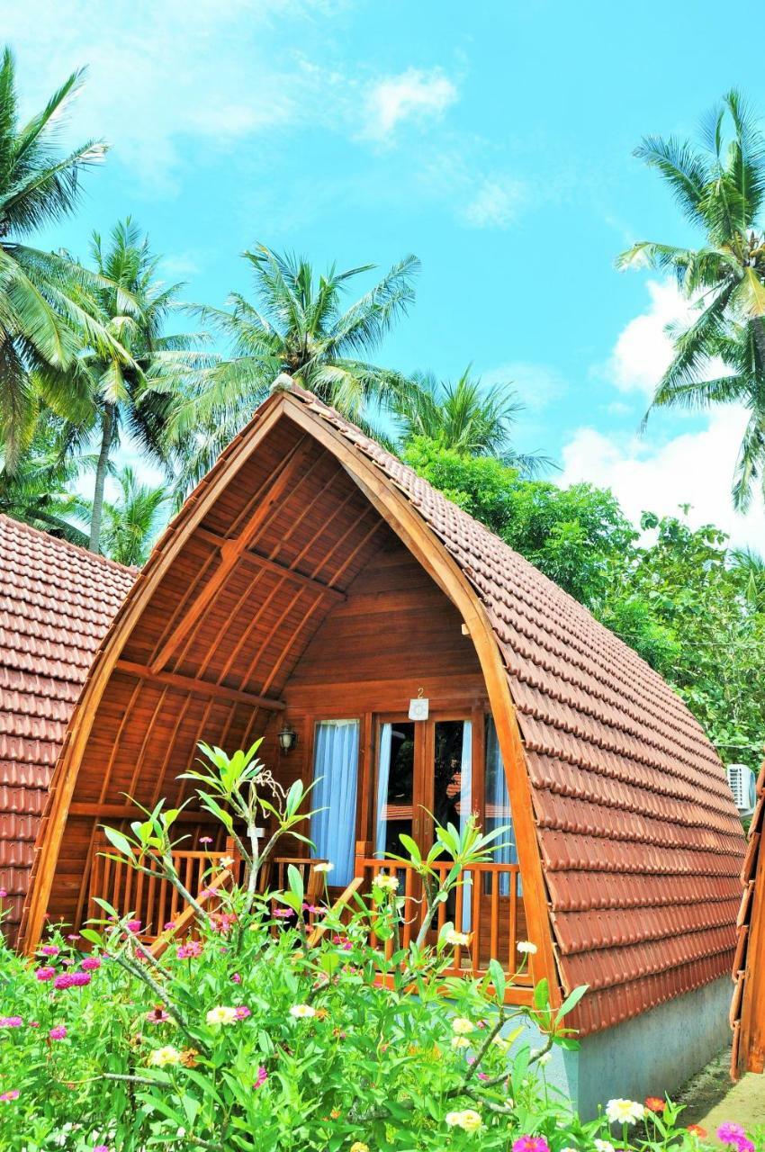The Peace Arta Bungalow Batununggul Buitenkant foto
