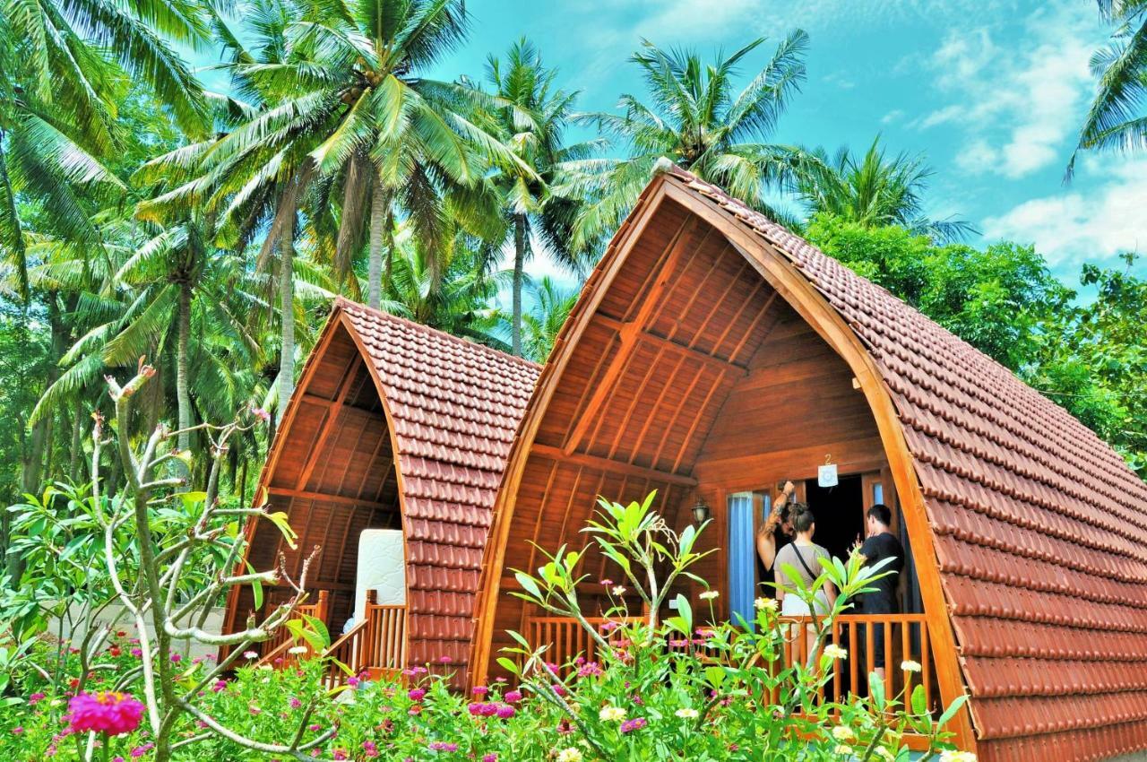 The Peace Arta Bungalow Batununggul Buitenkant foto